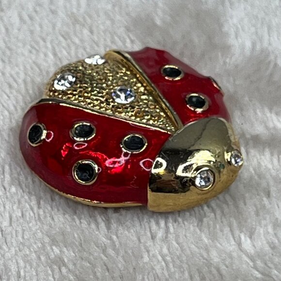 AAI Ladybug Brooch Pin Red Enamel Gold Tone Rhinestones Ladybird Beetle - Picture 4 of 5